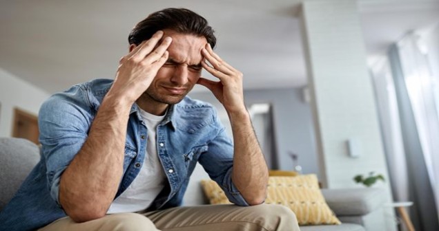 Baş Ağrısına Ne İyi Gelir? Baş Ağrısı Nasıl Geçer?